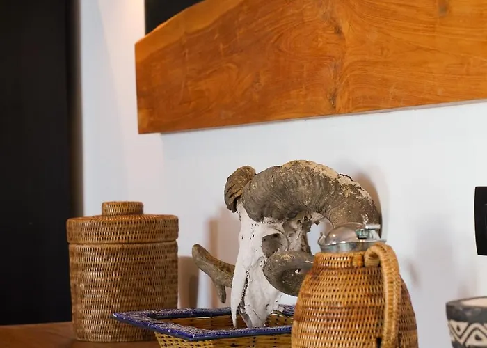 Zina Sunset View St Lazaros 8 Bedrooms * 프사로우