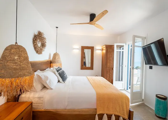 Zina Sunset View St Lazaros 8 Bedrooms * 프사로우