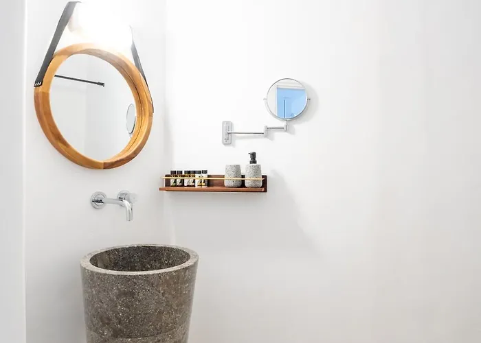 Zina Sunset View St Lazaros 8 Bedrooms * 프사로우