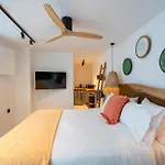 빌라 Zina Sunset View St Lazaros 8 Bedrooms 프사로우