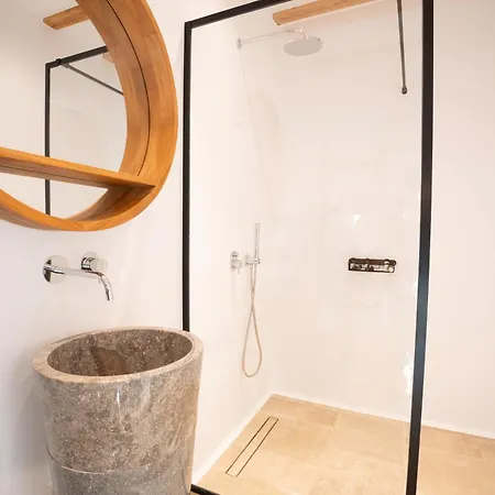 Zina Sunset View St Lazaros 7 1 Bedroom Villa