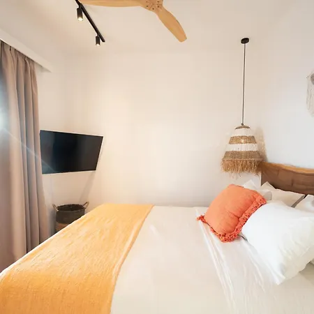 Zina Sunset View St Lazaros 7 1 Bedroom Villa Psarou (Mykonos)