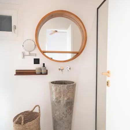 Zina Sunset View St Lazaros 7 1 Bedroom