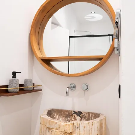 Zina Sunset View St Lazaros 7 1 Bedroom *