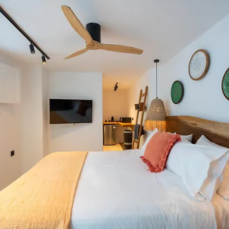 Villa Zina Sunset View St Lazaros 7 1 Bedroom Psarou (Mykonos)