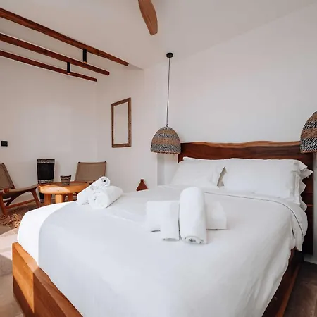 Zina Sunset View St Lazaros 8 Bedrooms Villa