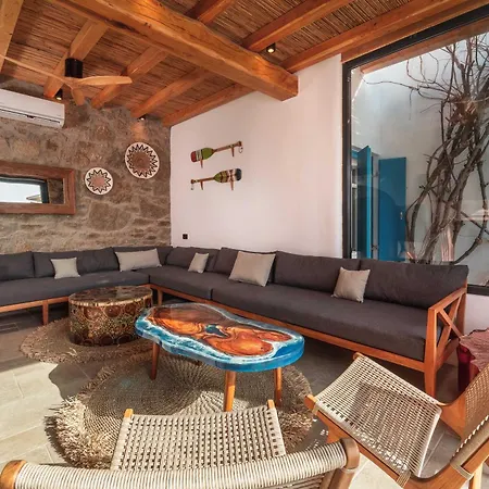 Zina Sunset View St Lazaros 7 1 Bedroom