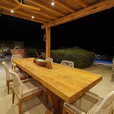 Zina Sunset View St Lazaros 7 1 Bedroom Villa Psarou (Mykonos)