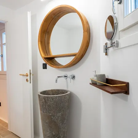 Zina Sunset View St Lazaros 7 1 Bedroom 普沙罗