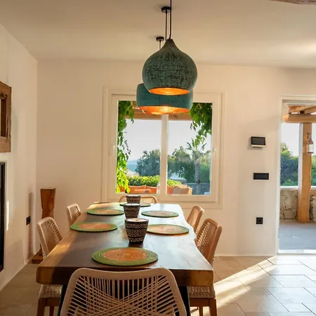 فيلة Zina Sunset View St Lazaros 8 Bedrooms *