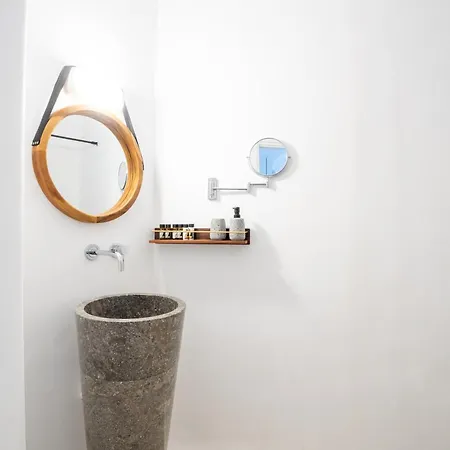 Zina Sunset View St Lazaros 7 1 Bedroom * 普沙罗