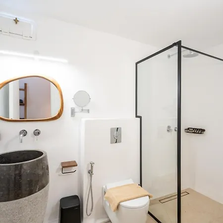 Zina Sunset View St Lazaros 7 1 Bedroom 别墅 普沙罗