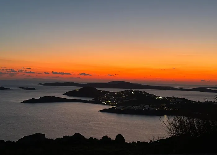 Zina Sunset View St Lazaros 7 1 Bedroom Βίλα