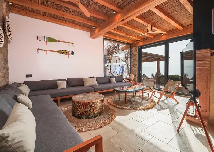 Zina Sunset View St Lazaros 7 1 Bedroom Βίλα