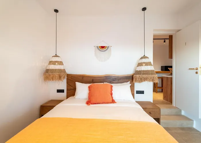 Zina Sunset View St Lazaros 7 1 Bedroom Psarrou