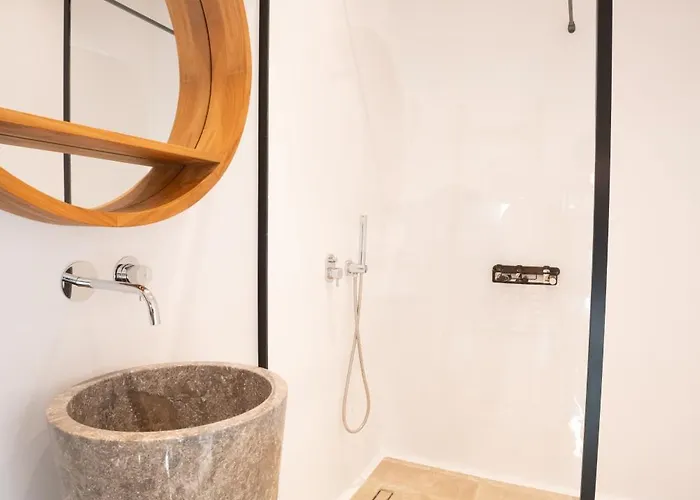 Zina Sunset View St Lazaros 7 1 Bedroom Βίλα