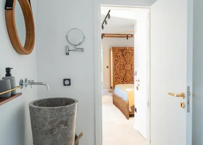 Zina Sunset View St Lazaros 7 1 Bedroom